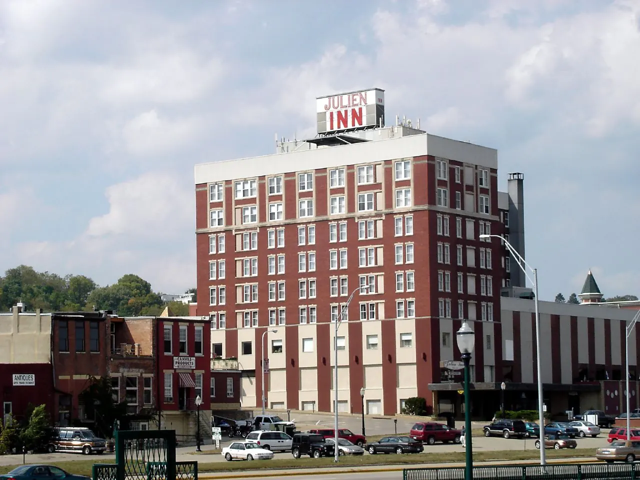 Hotel Julien Dubuque, Dubuque: Dubuque IA - Julien Inn